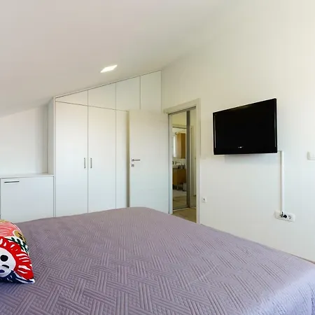 アパート Bosa
