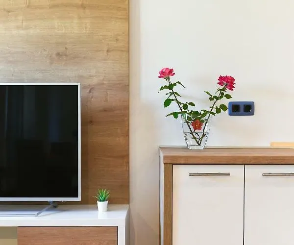 Bosa Apartments شقة