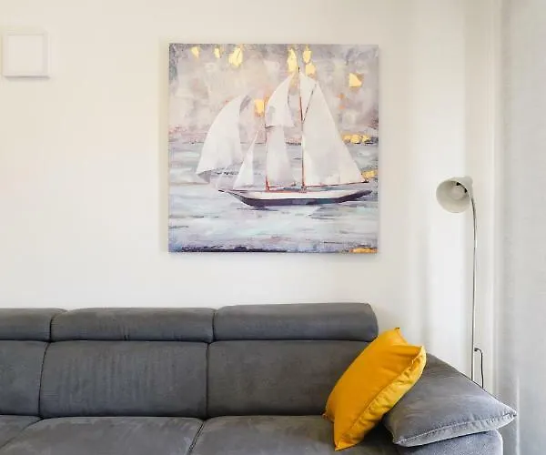 Bosa Apartments شقة