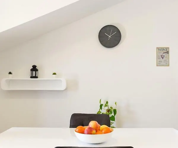 شقة Bosa Apartments